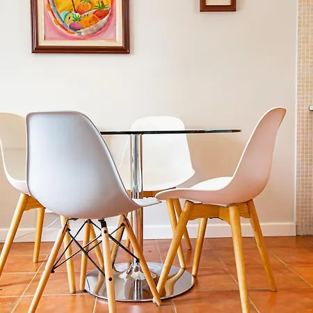 Snh Gorbea 2 Bedrooms 4 People Apartman *