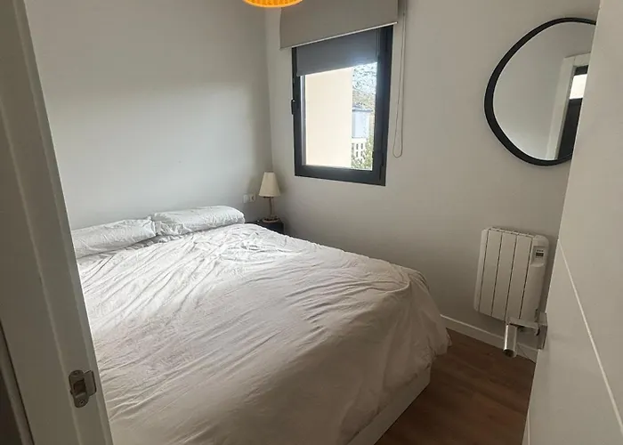 Snh Gorbea 2 Bedrooms 4 People 公寓 *